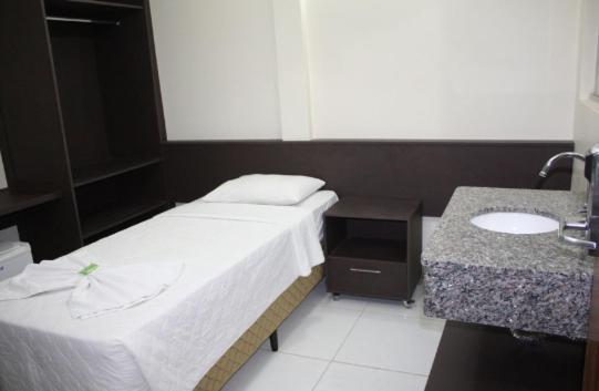 Hotel Express - Leva E Busca No Aeroporto Gratis 24 Horas วาร์เซีย กรานเด ภายนอก รูปภาพ