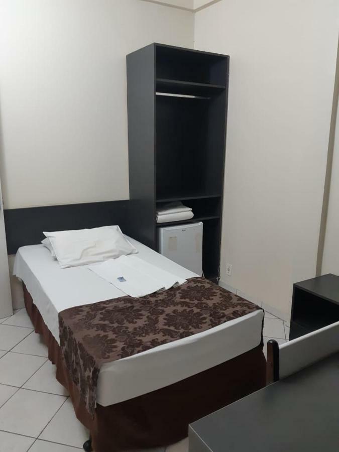 Hotel Express - Leva E Busca No Aeroporto Gratis 24 Horas วาร์เซีย กรานเด ภายนอก รูปภาพ